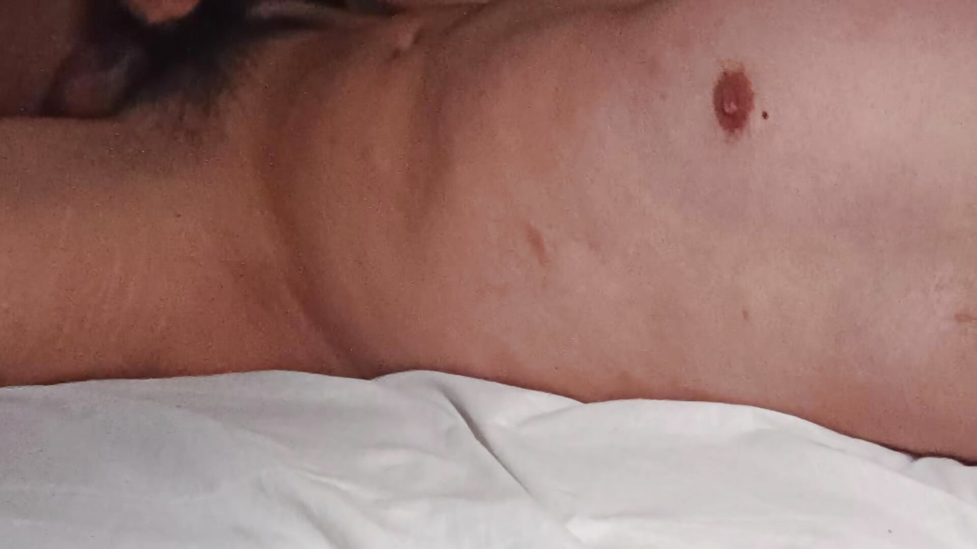 Por si me extrañas - βίντεο μοντέλου D0MnICK