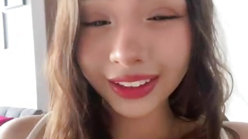 Remember every day from 8 am to 2 pm Colombia online !!－カメラキャストのJulieta_privの動画