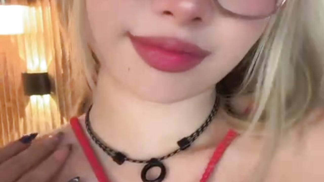 EL QUE NO ME SIGA - 5 AÑOS DE BUENA SUERTE AJAJAJA ONE WHO DOESN'T FOLLOW ME - 5 YEARS OF GOOD LUCK - video oleh model kamera Julieta_priv