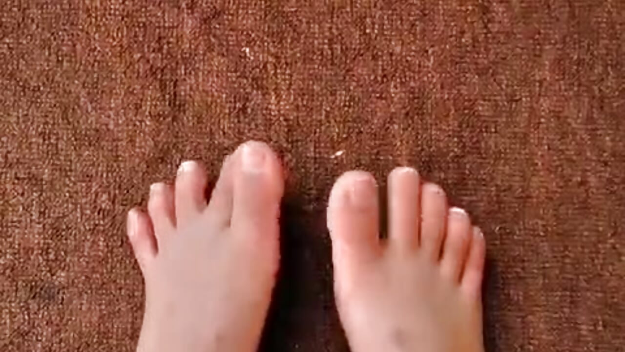 My feets video