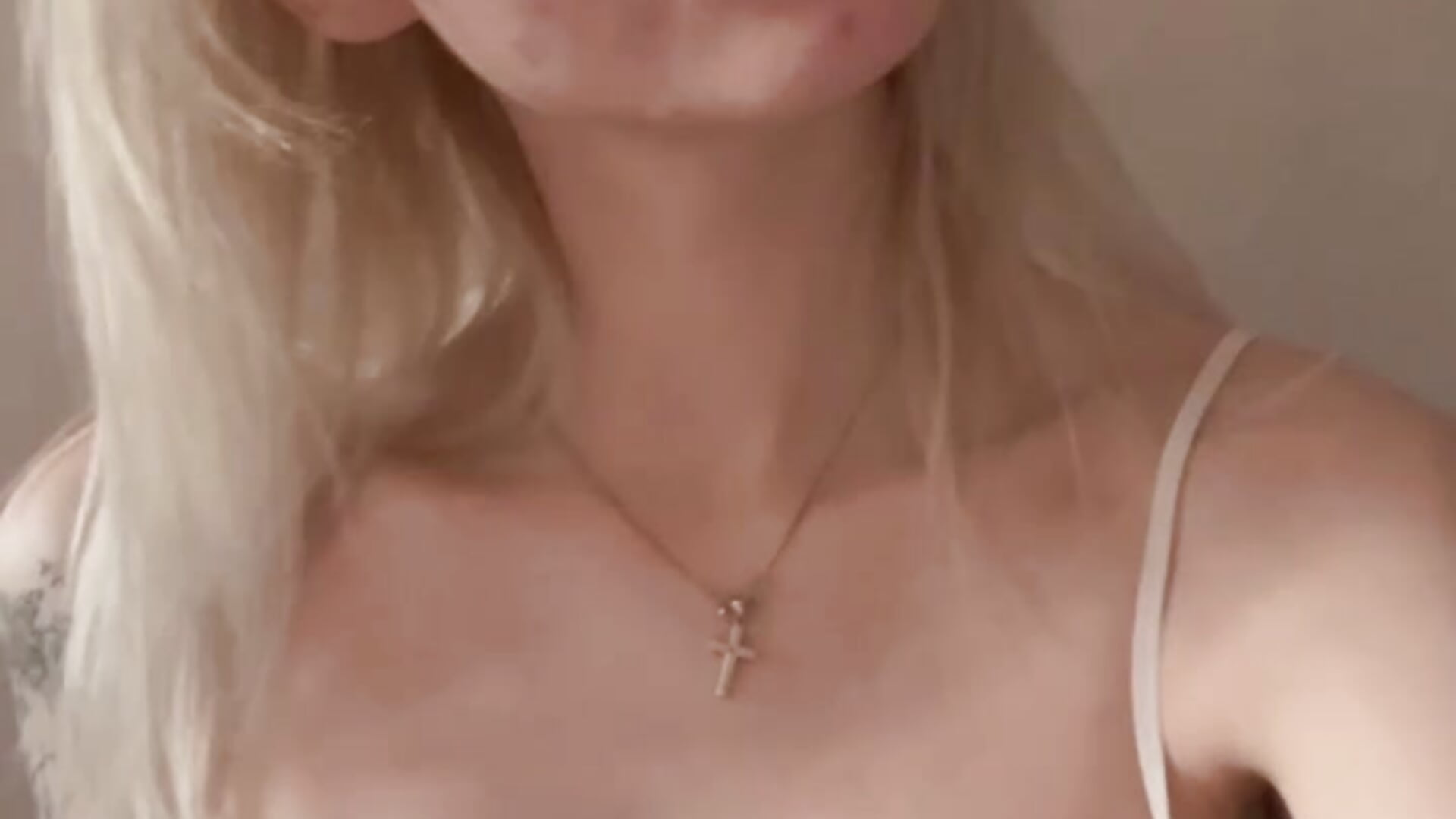 I think i like u<3 – video af SilverCorrell