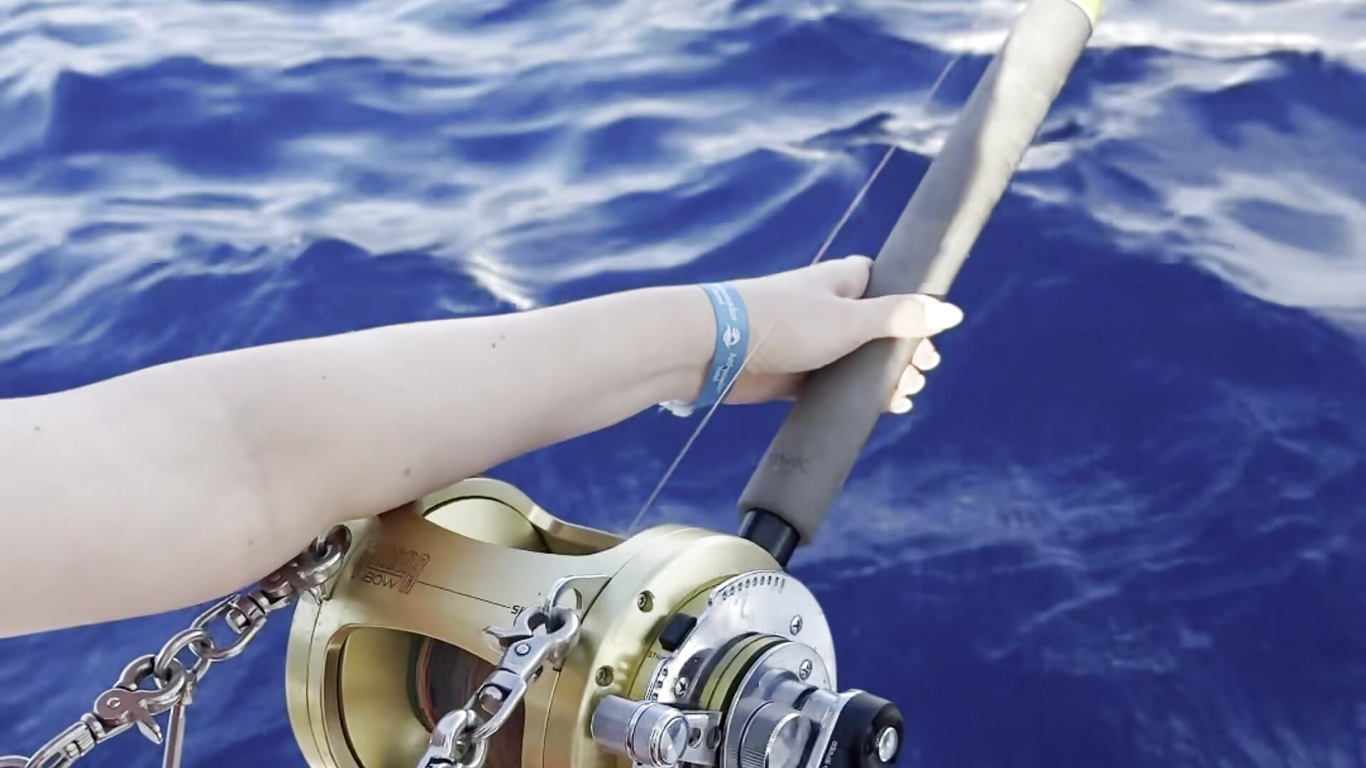 Write to me to go on such blue fin tuna fishing^^ - video av Sunny-Elly cam model