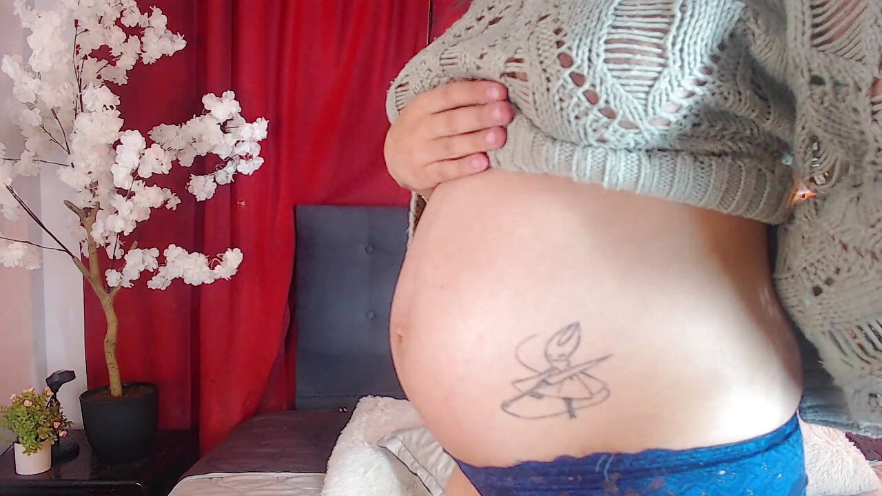 im pregnant♥ - 視頻由 fyreandfox_ 主播提供