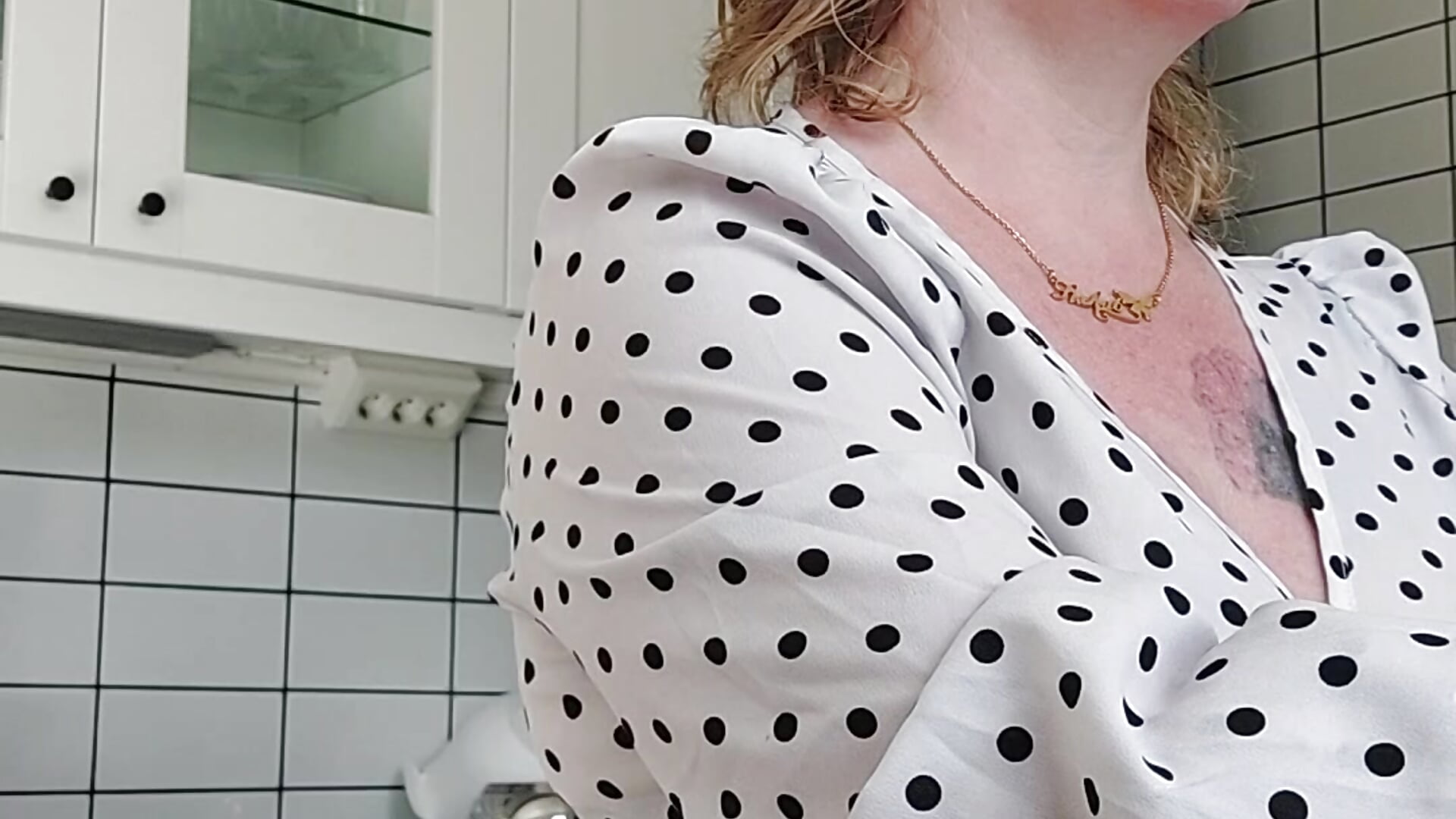 Me - vidéo du modèle de showcams sizha6