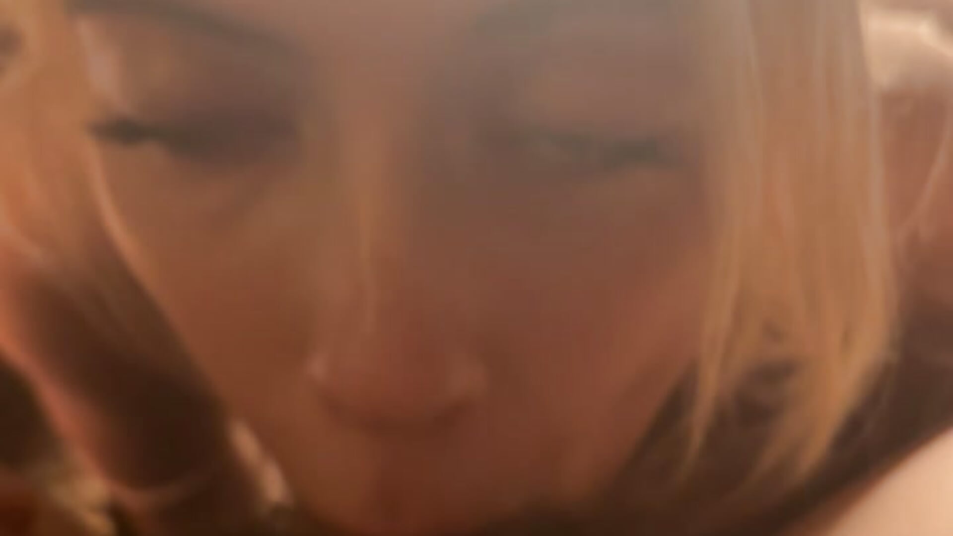 good girl sucking while he grows in her mouth