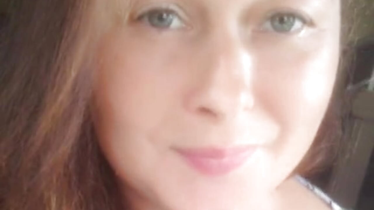 Sendo eu - video by ruivinha_xuatz cam model