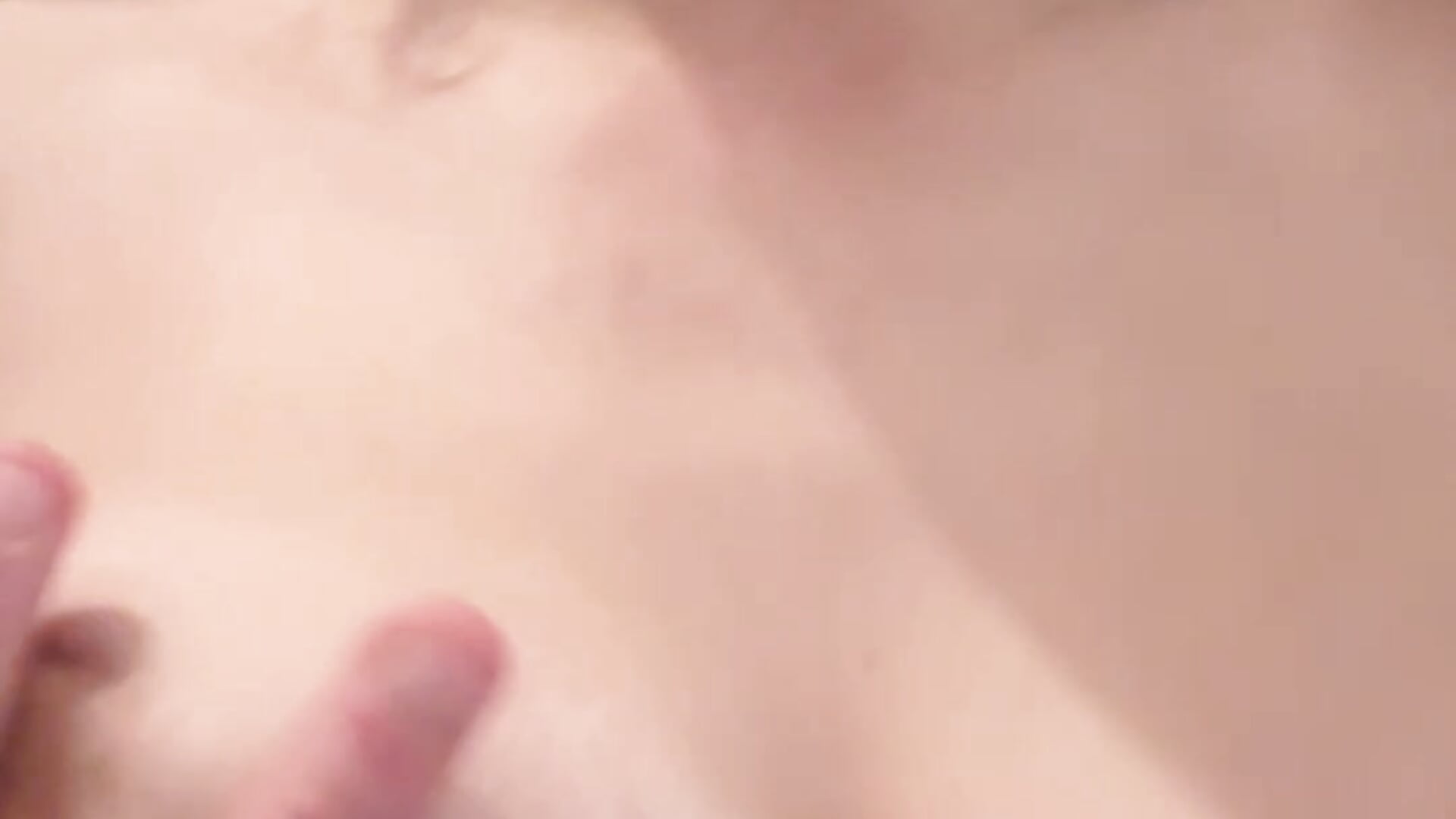 Hornyteen🤭 - video by sexymelli18 cam model