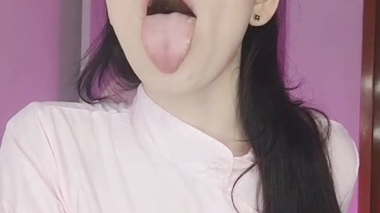 WhatsApp Video 2026-02-14 at 5,17,46 PM– Peach_Rose_ kameramodell videója