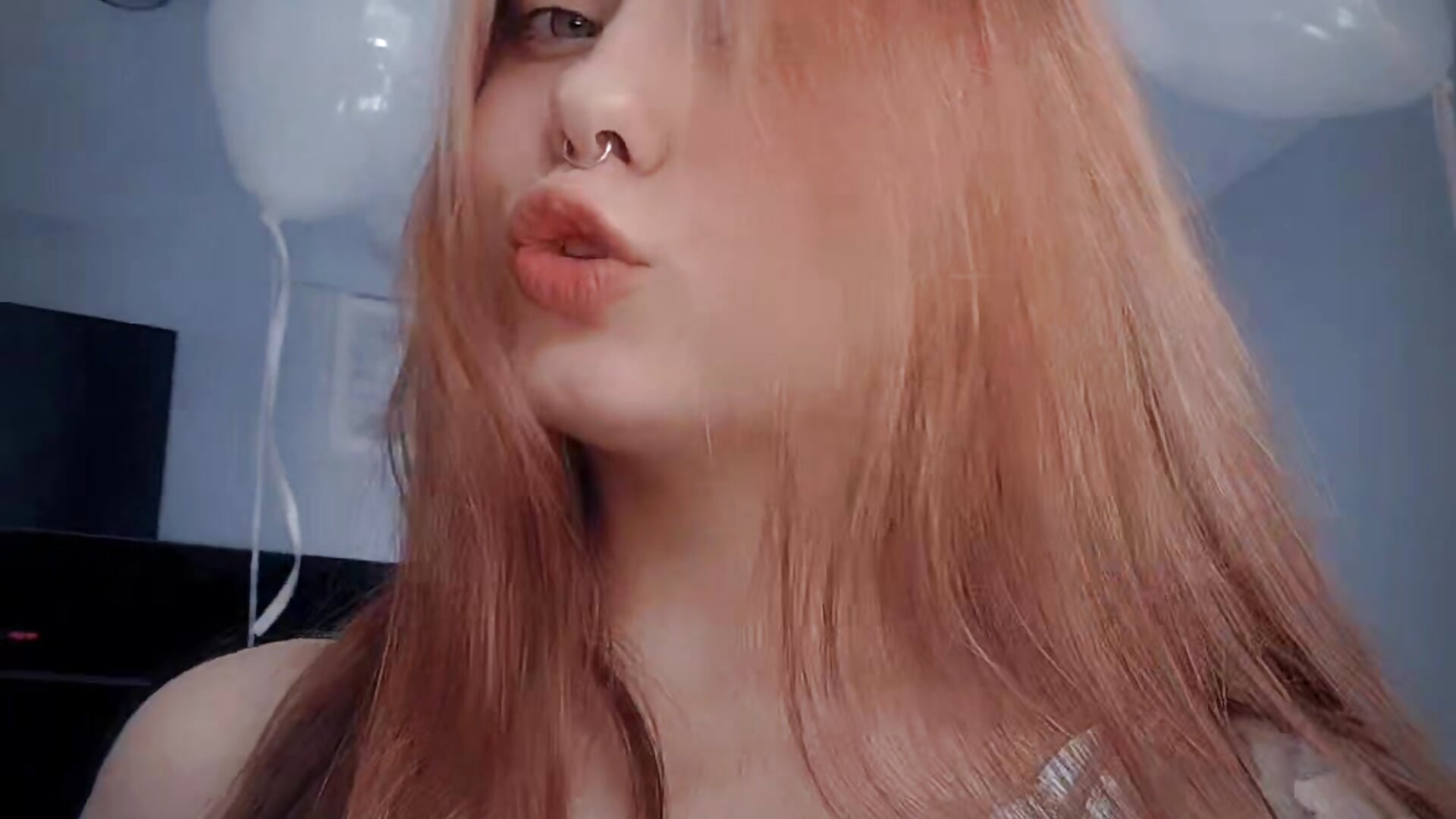 The beginning of my birthday 24.03 <3 – video af Nerri__ cam-model