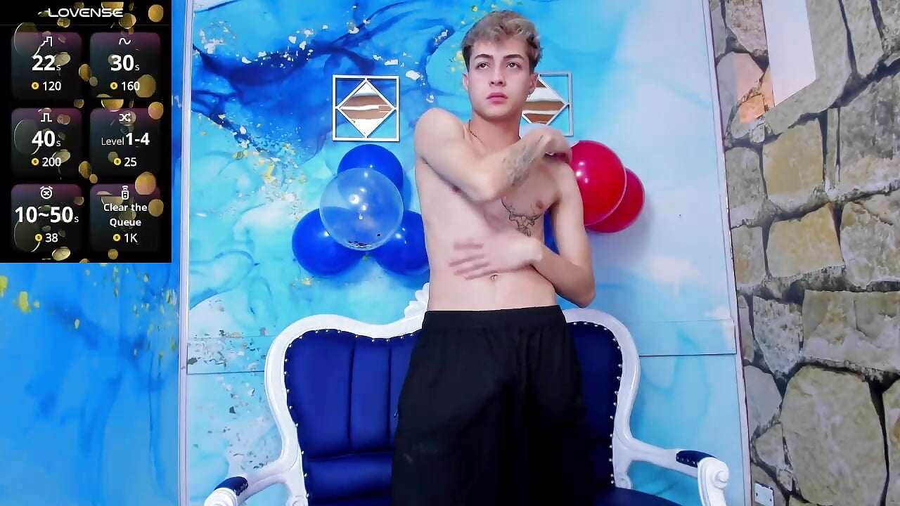 This is how I prepare before your favorite show 😍🧼💦 - video van stonne69 cam-model