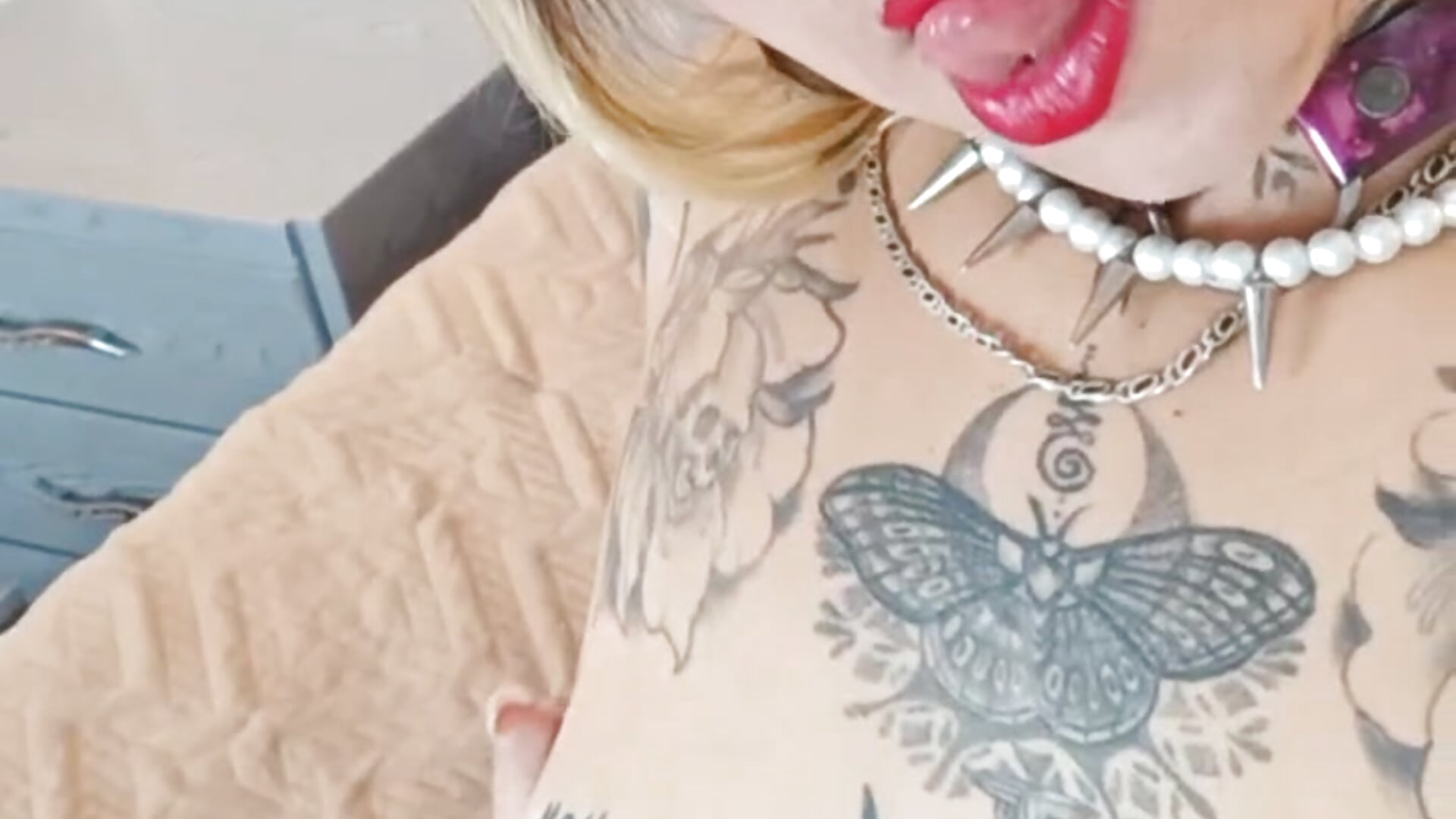 happy - video by Braylen_Sanchez cam model