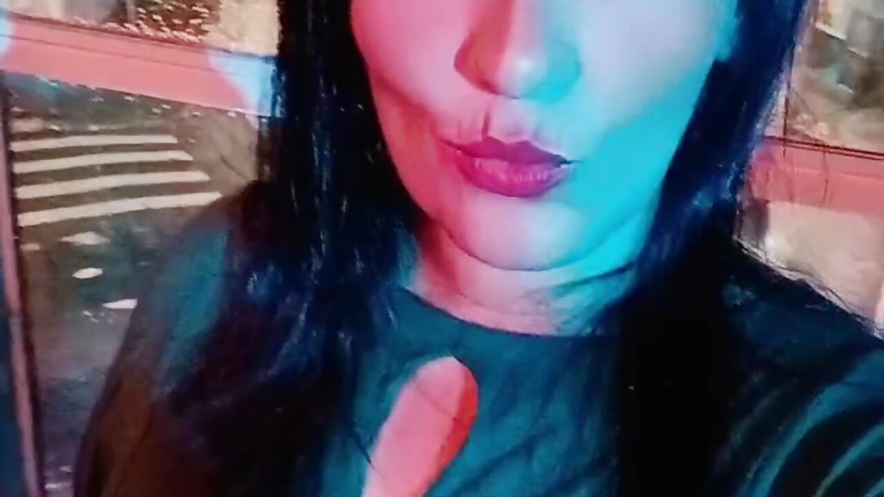 profile-intro-video-1740328093