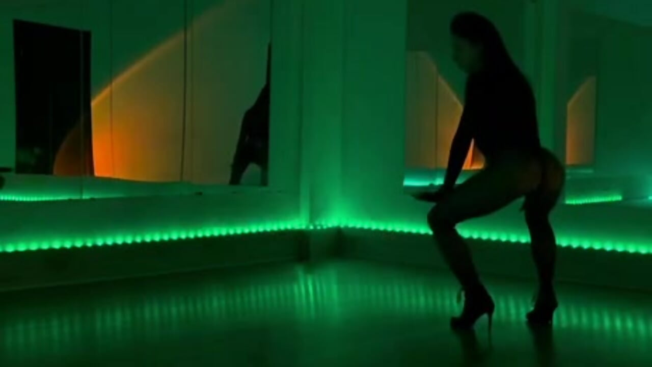 tonight – video modela na kameri PaigePrado