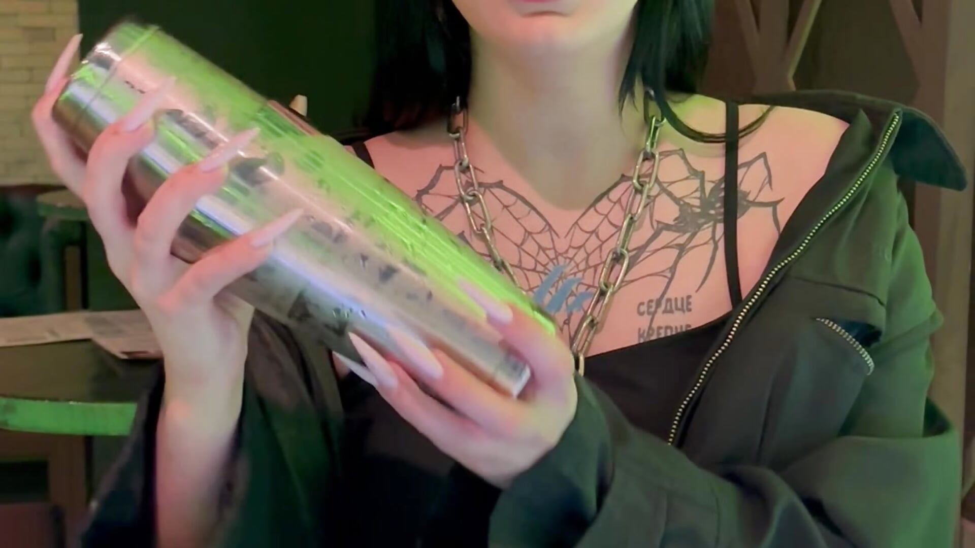 Omsk-bar-shake - فيديو من AlishaOfThorns موديل الكام