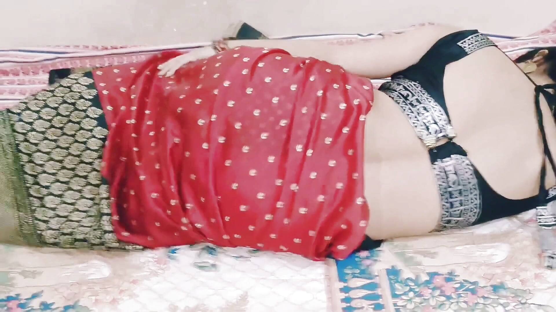 ❤️‍🔥In🫦𓂺saree🥻romance & fucked my beautiful wife🫂❤️‍🔥🥵 - Vídeo de CoupleTimeXVIP, modelo de vídeos