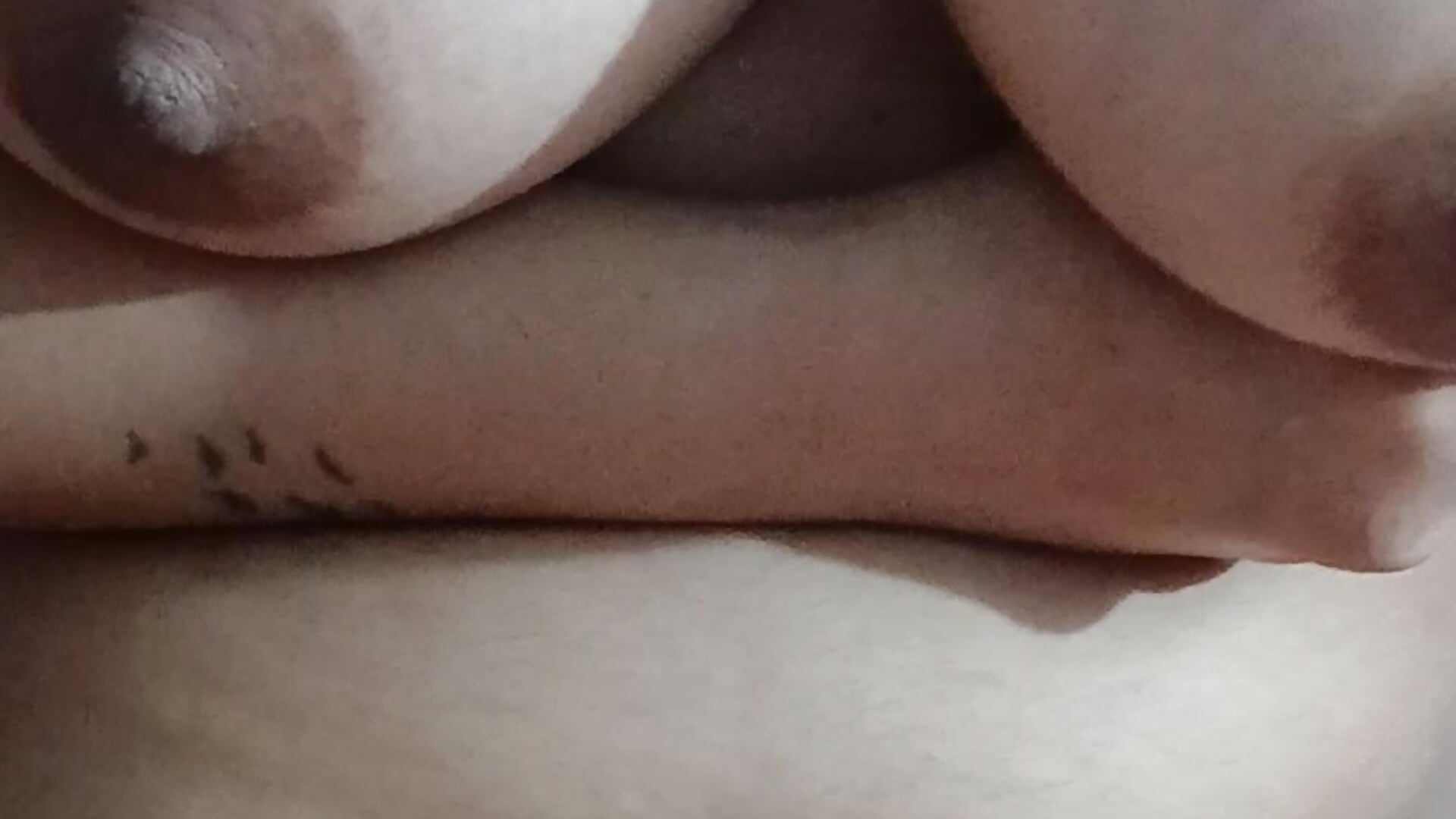 Please Dont Open 💦😋 - video by DesiLeela cam model