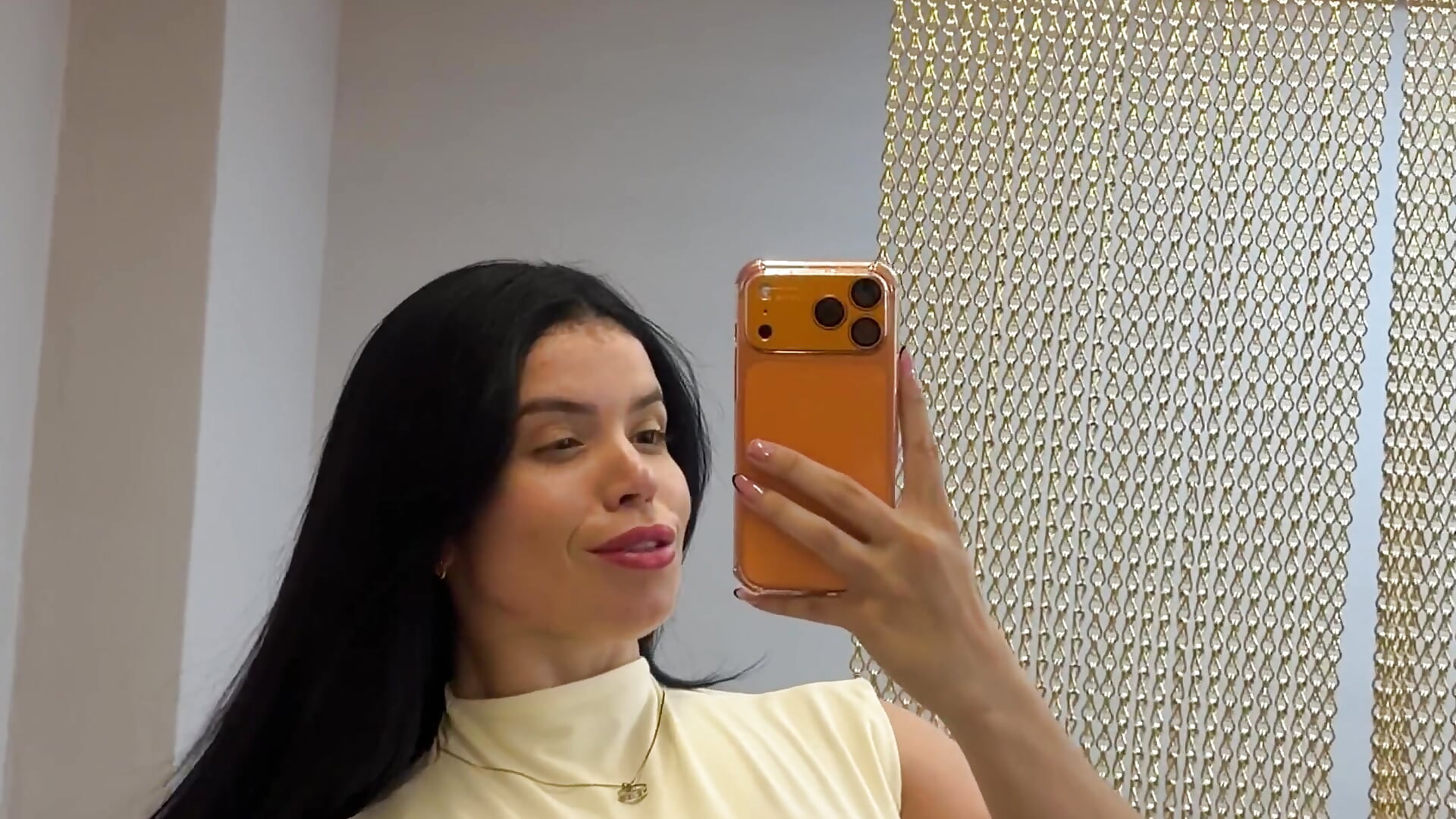 😚 - vidéo du modèle de showcams Rafaellaz