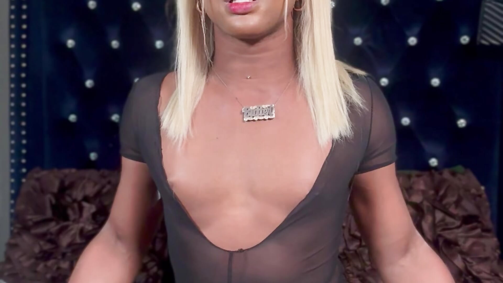 The Blonde - video by celestefantasea cam model