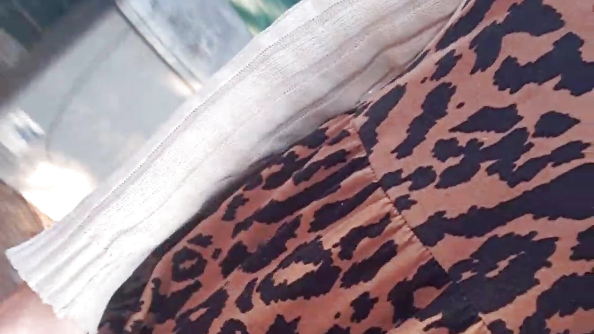 Boob flash - video by redsparrowXxXx cam model