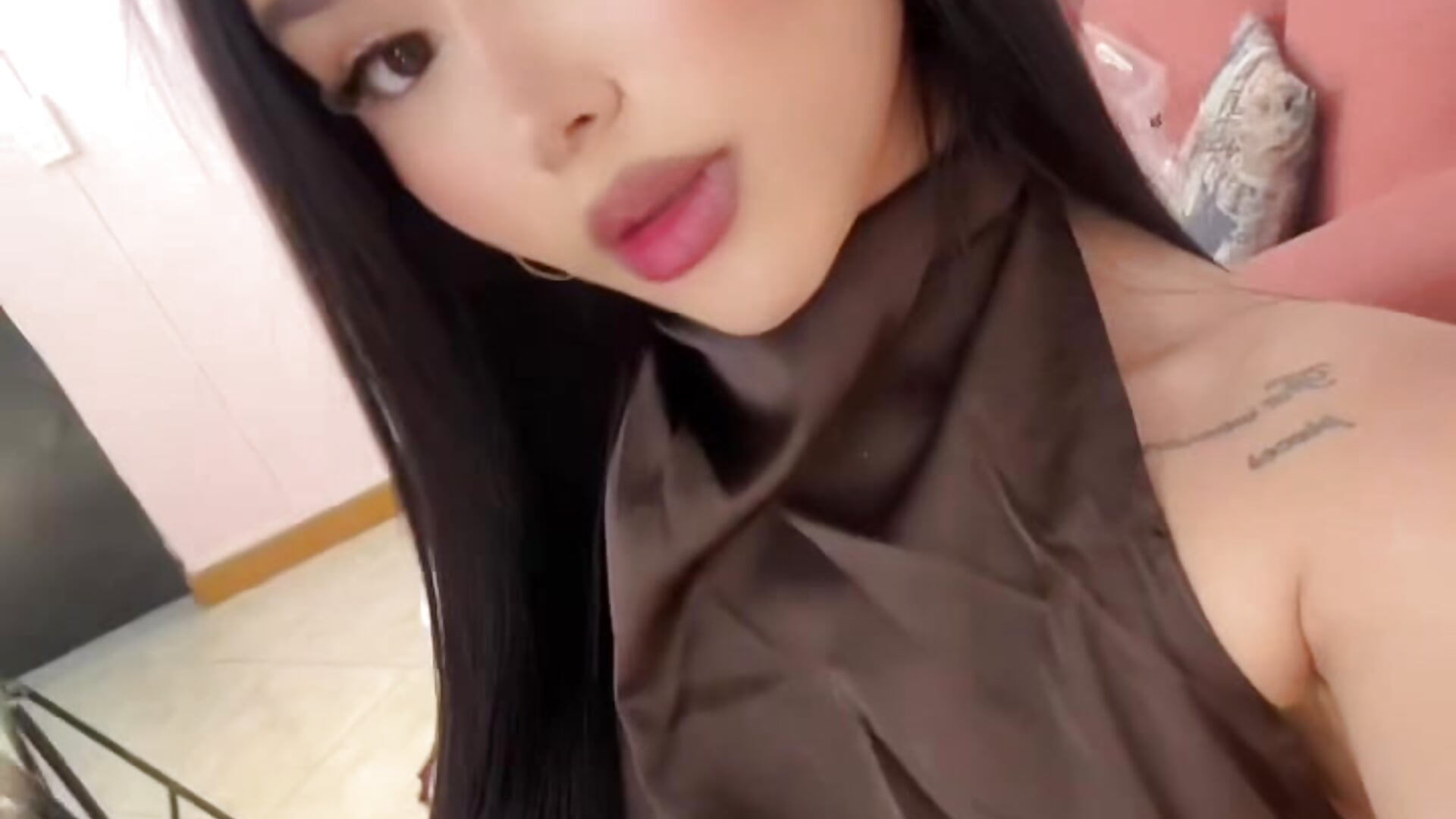 🤎 - Video von Emily-Carter Cam-Model