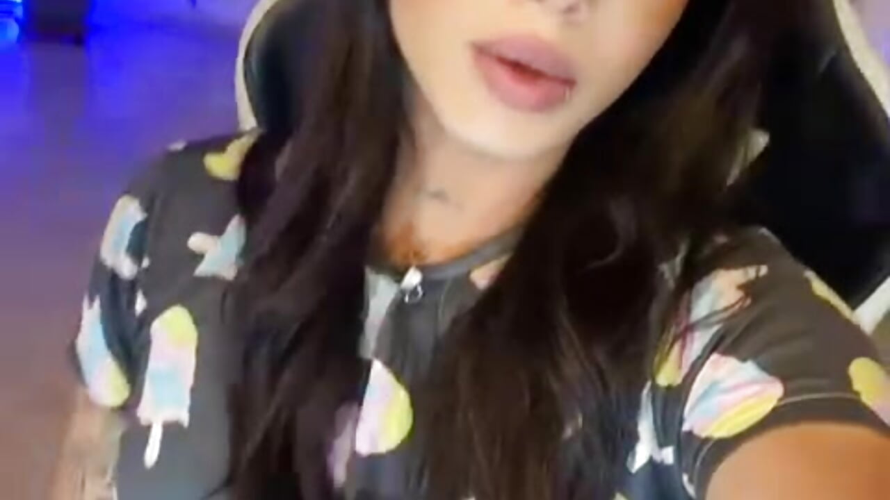 Kamelycious - video by Princesskemely02 cam model