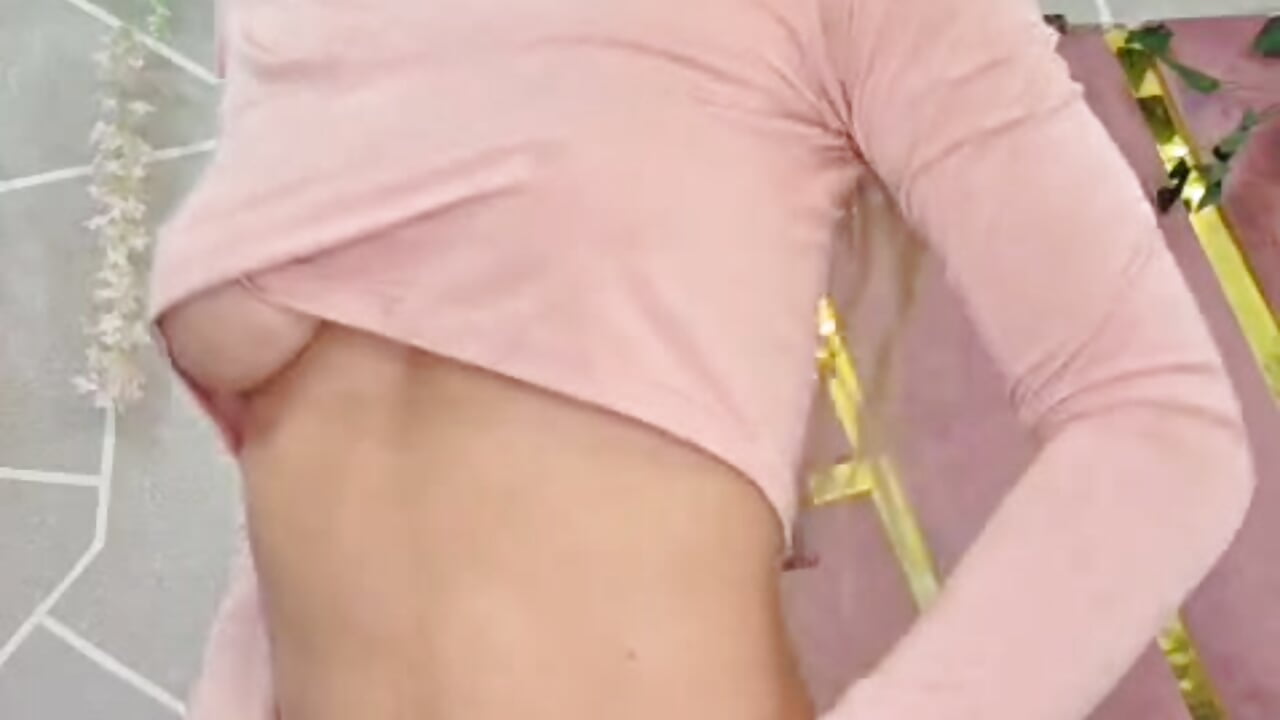 something a little hot ❤️‍🔥✨ - video by EmmyCortez cam model