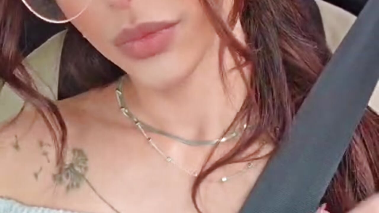 How nice to do something different, don't you think? 🥰 — filmik EmmyCortez, modela(-lki) na kamerkach