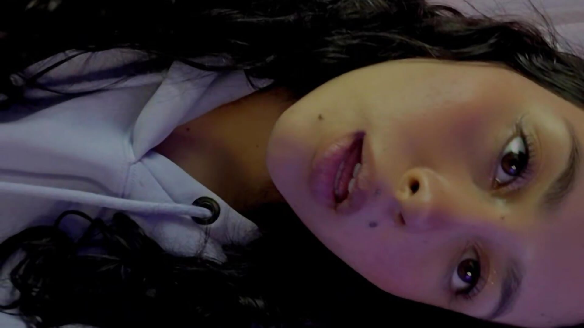 to have fun - video by ammy_e cam model