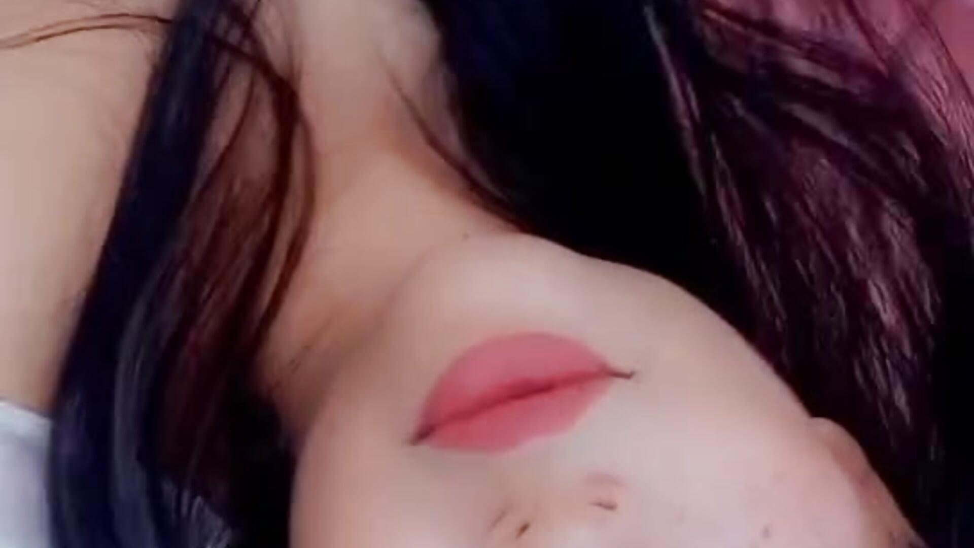 FB_VID_1640697116780268602.mp4 - βίντεο μοντέλου EngelCristaly