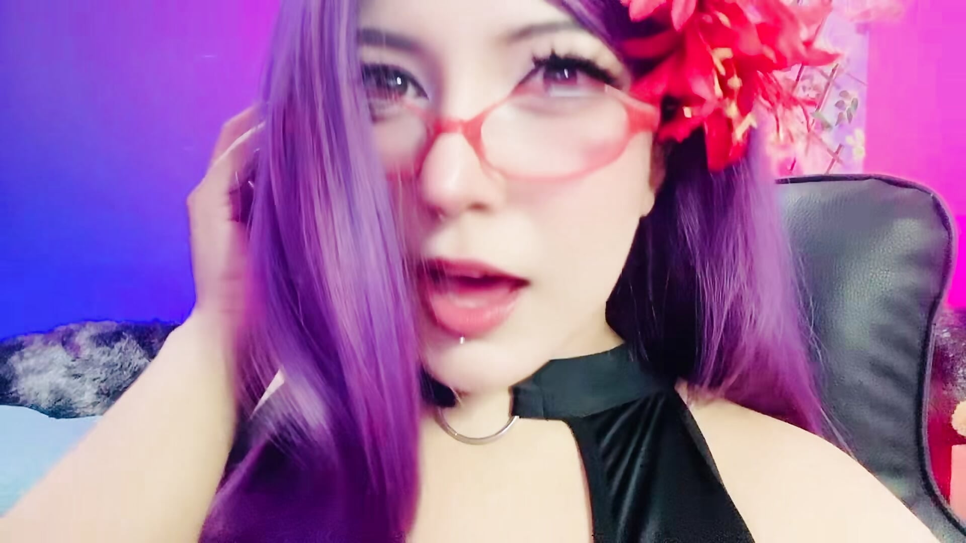 KANEKIII SANNNNN - video oleh model kamera Niconya