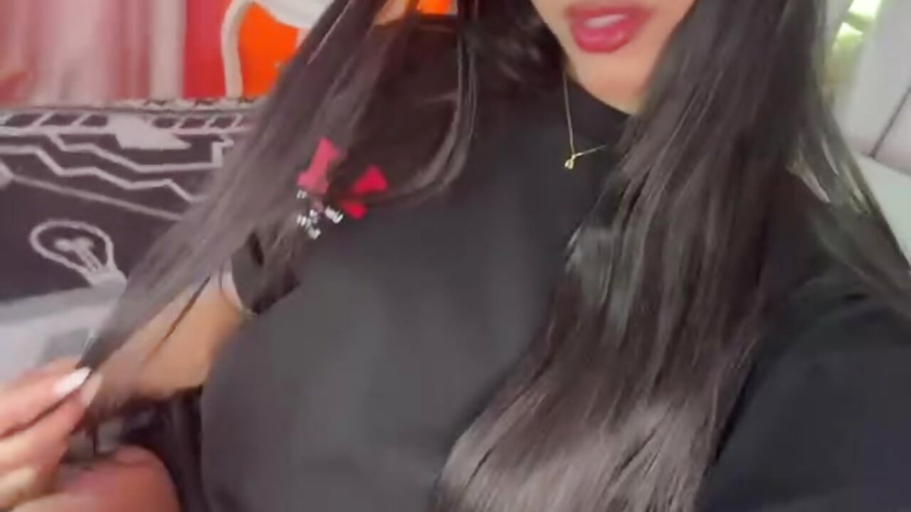 WELCOME TO MY ROOM – видео вебкам-модели Tyla_Ks