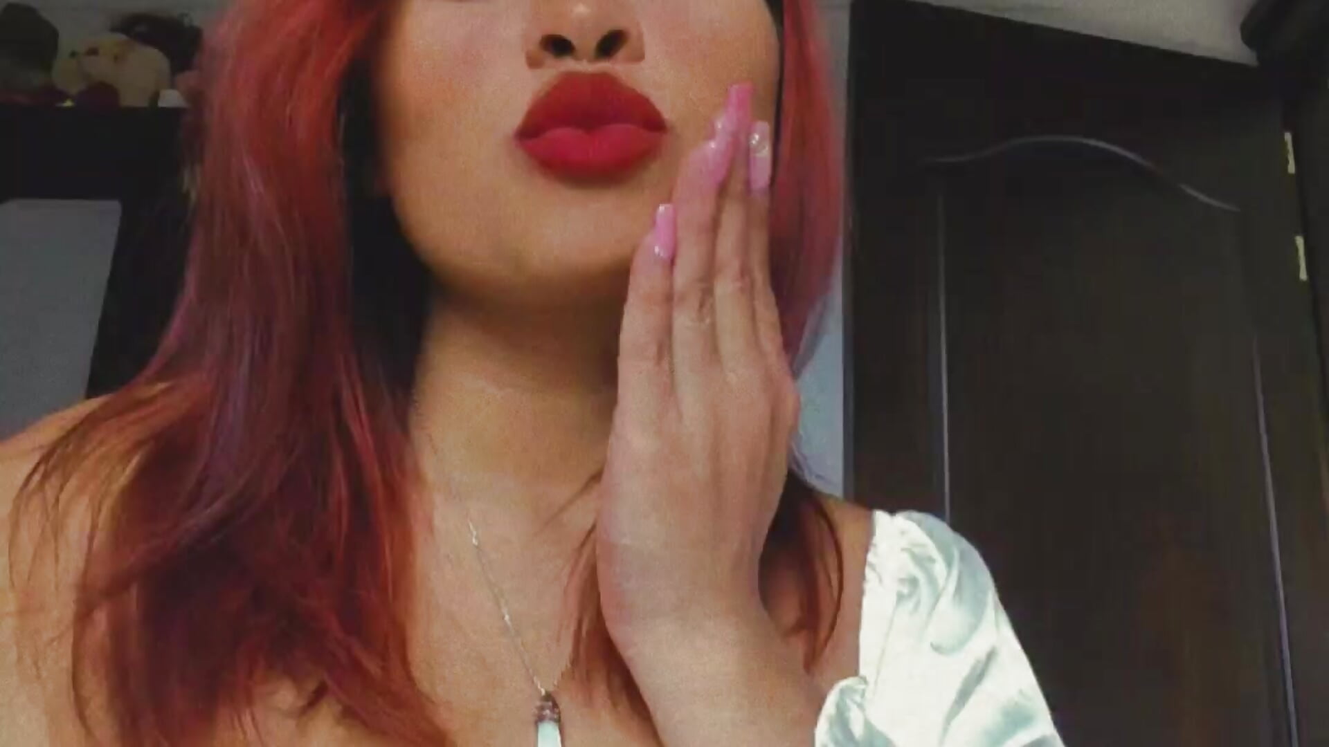 1000150415 - video di Katanubis modella di cam