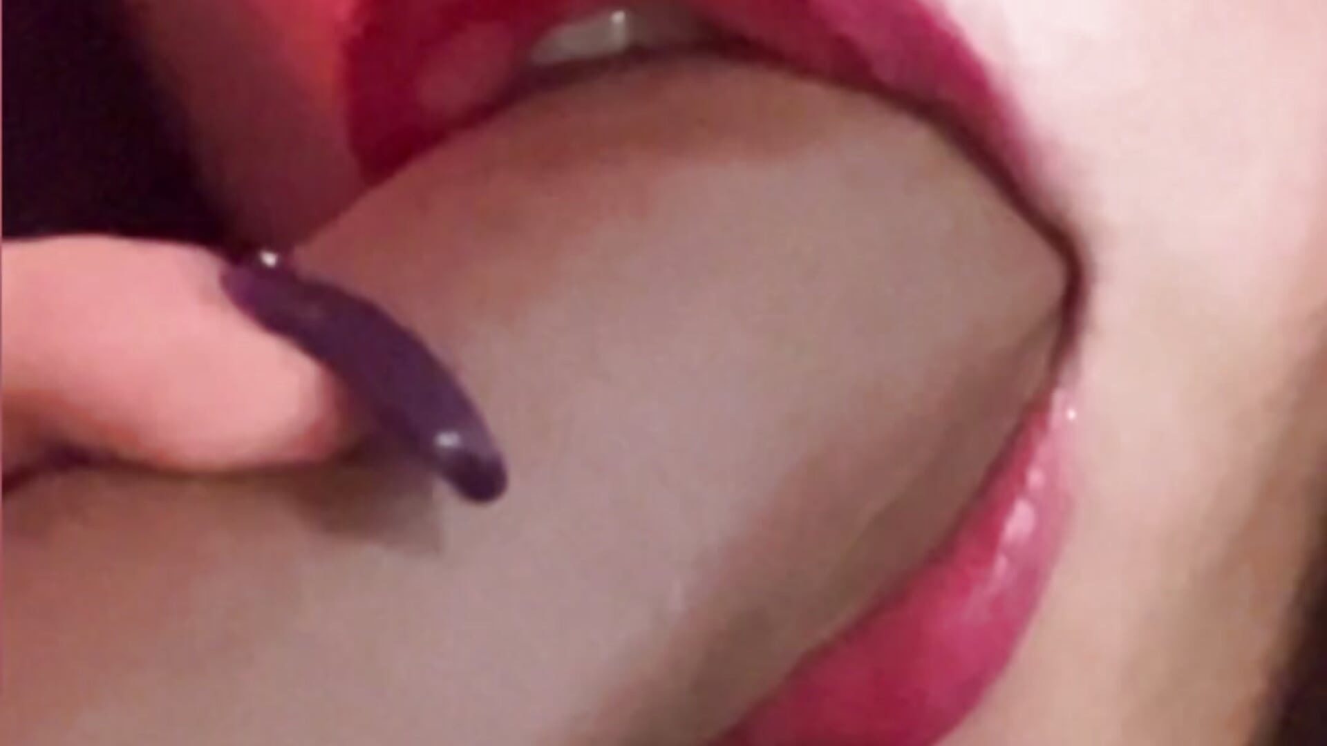 I provoke, I enjoy and I leave you wanting more 💋 - video od modelky/modela Selene_bennet