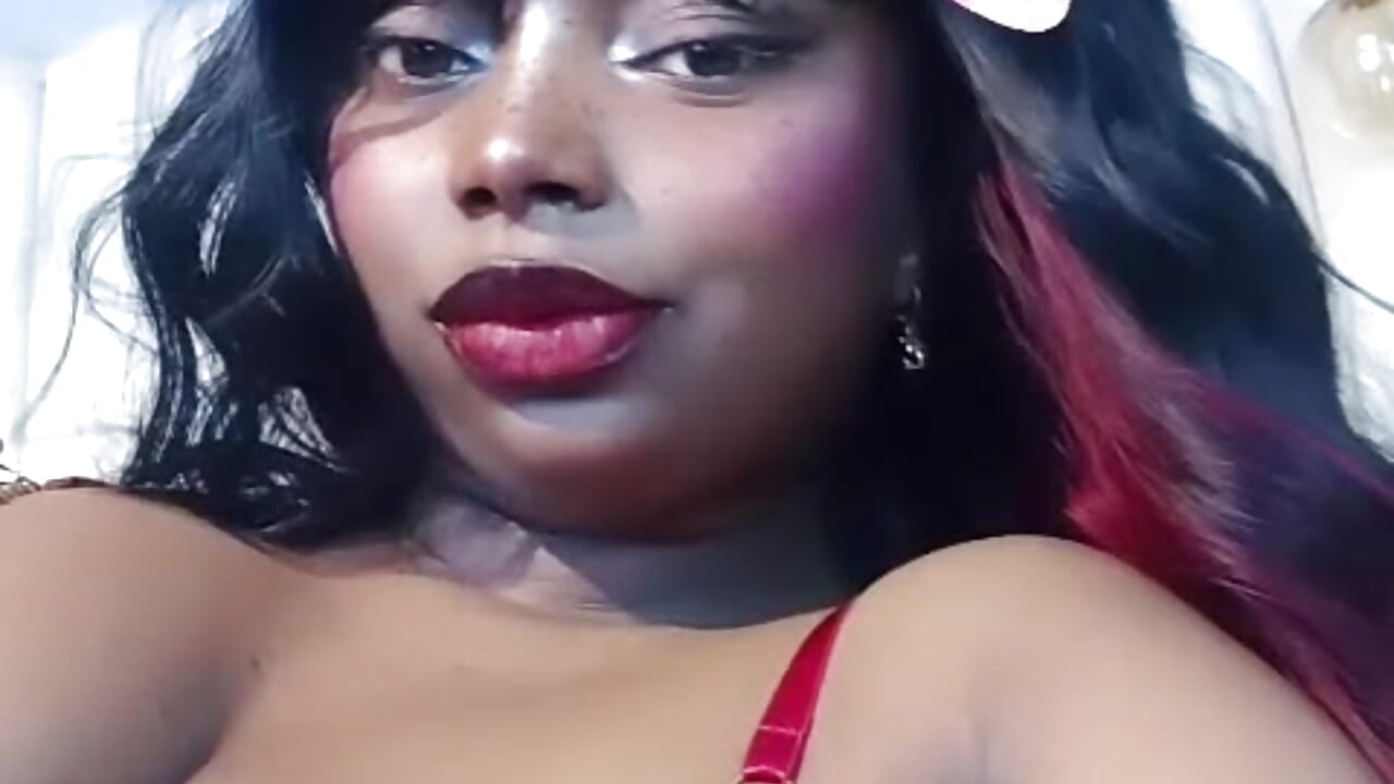 🍒 - відео від вебкаммоделі samylorenss