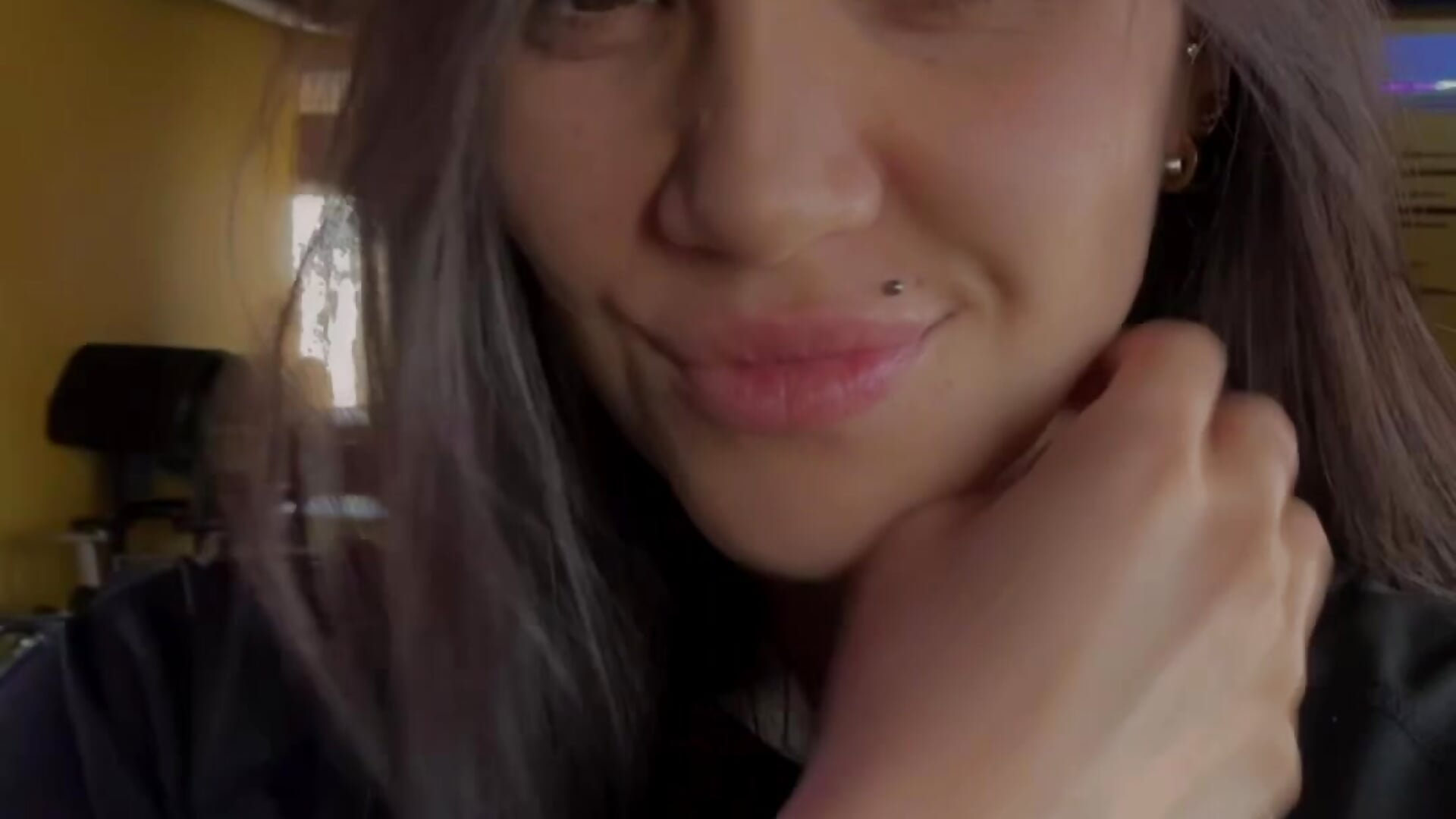 ee791a370040486880b2c9686c150589 - video Diva_moon kameramallilta