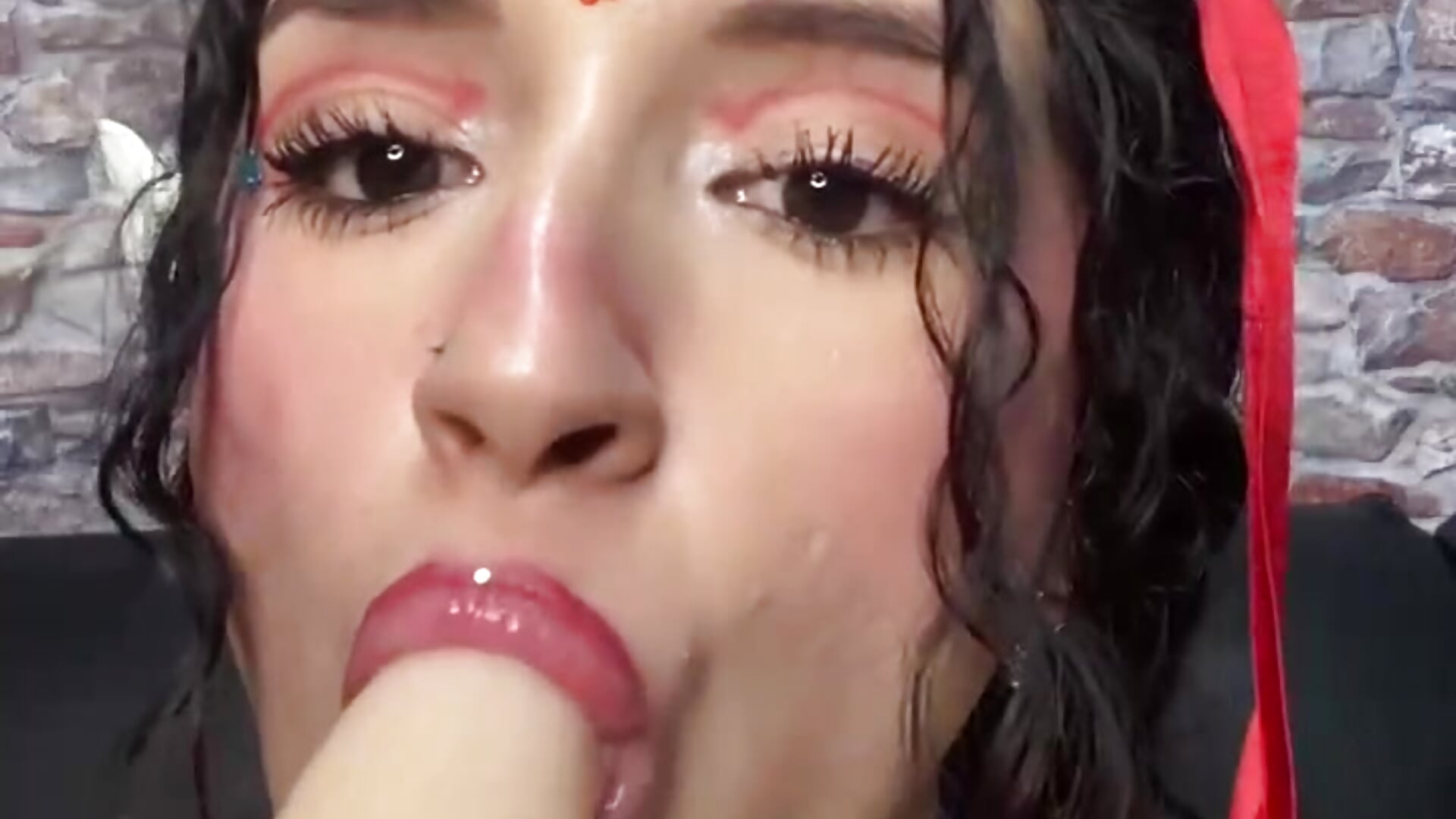 My sexy piercing while I suck These BBC - video by MELODYY_SWEET cam model