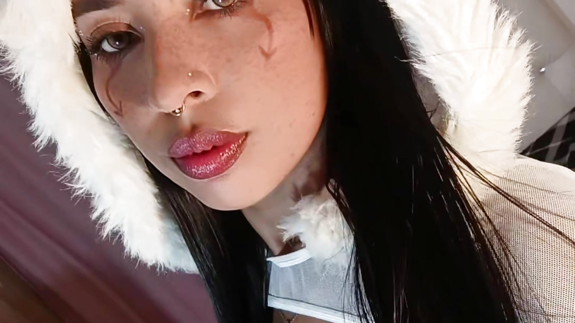 a pretty bad girl - video oleh model kamera Emma_lorense22