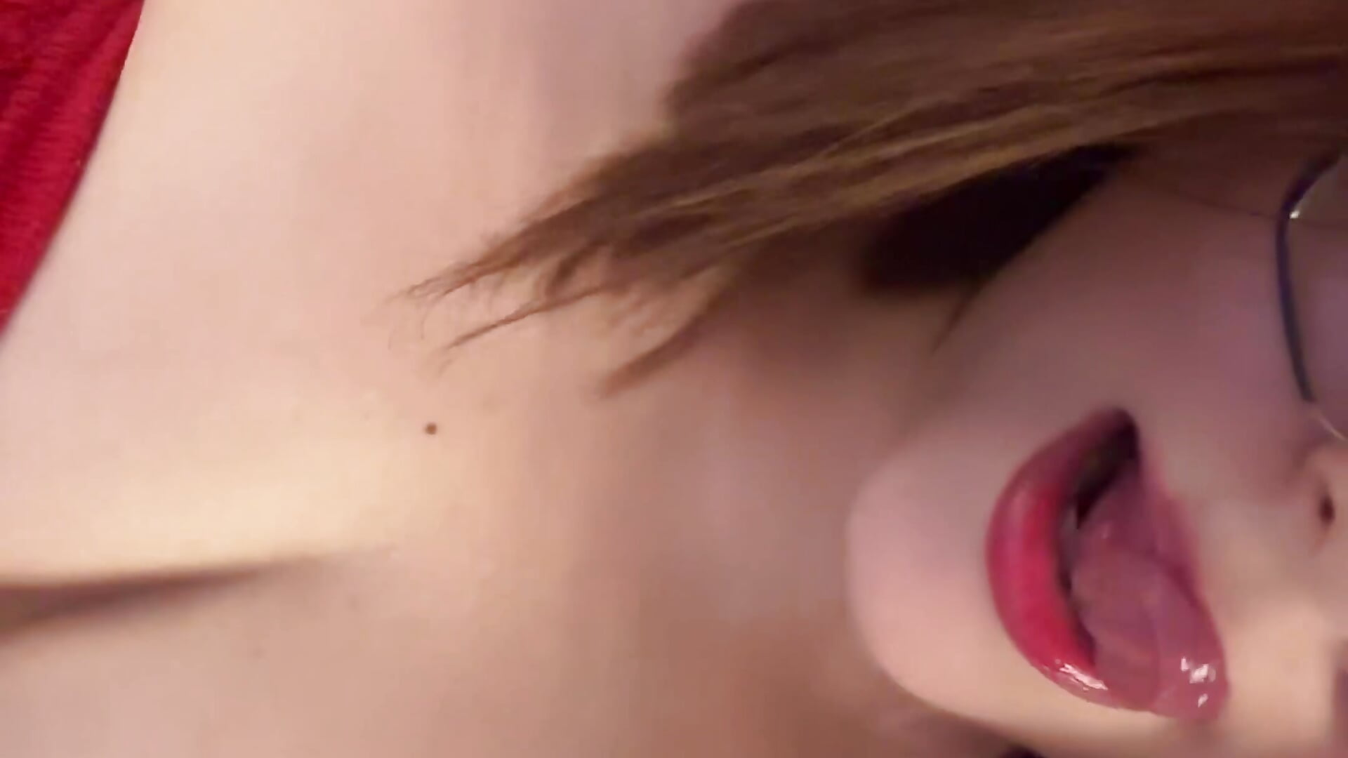 Você não imagina o que essa boca é capaz - video by Beijoproibido cam model