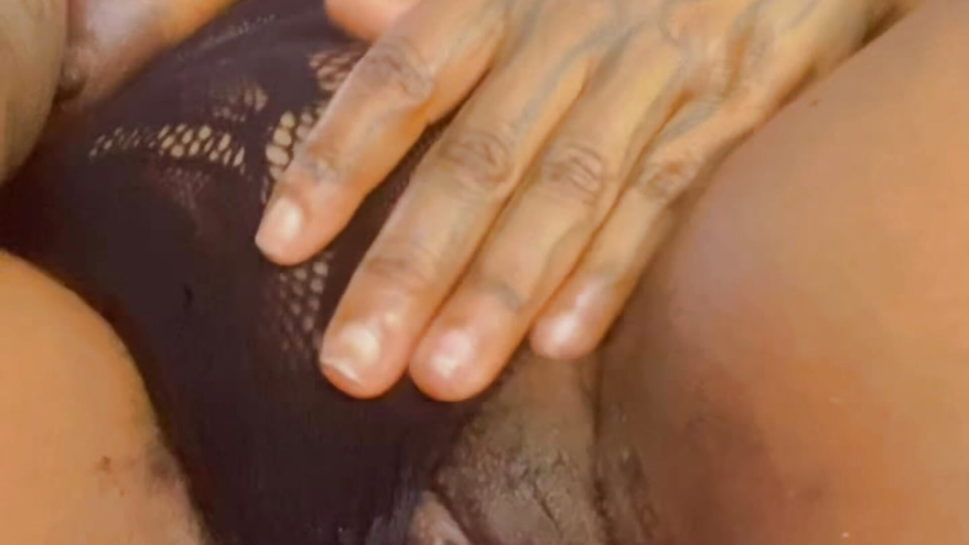 pussy play creamy and wet