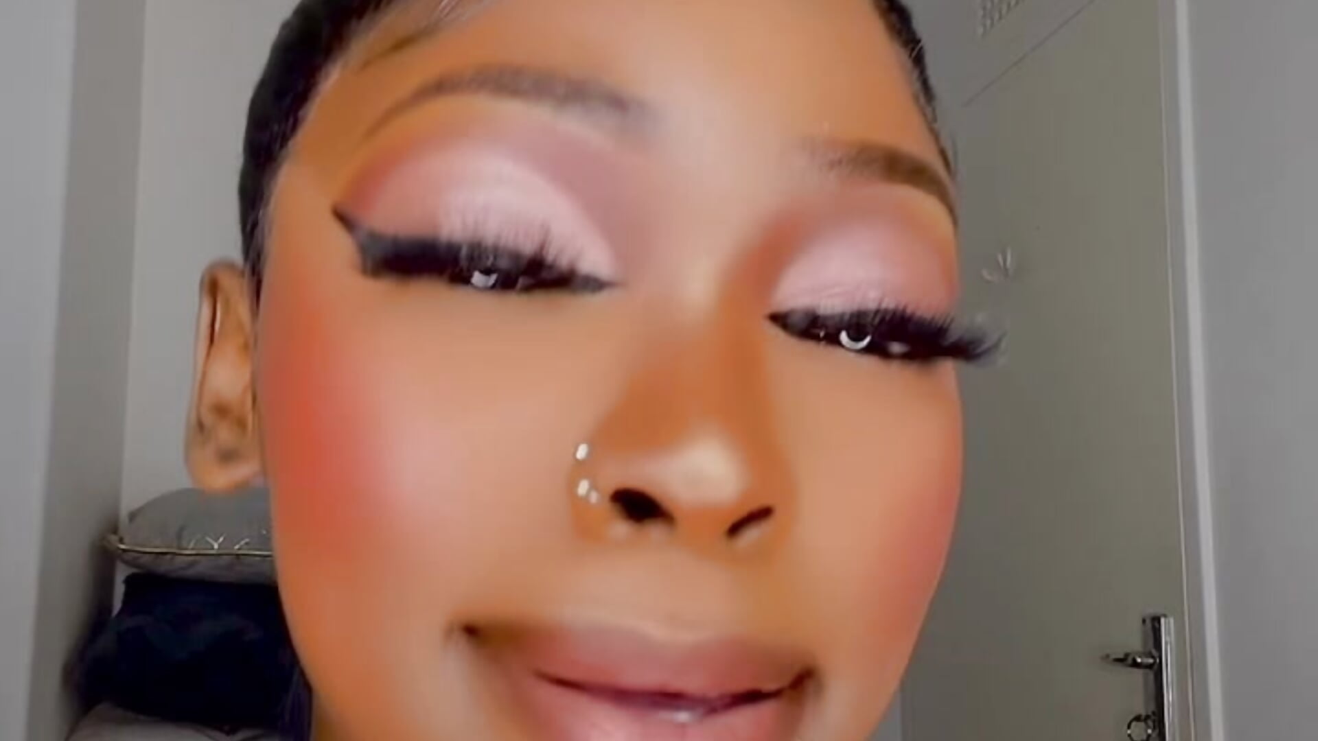 Doll❤️ - video by TheDramadoll cam model