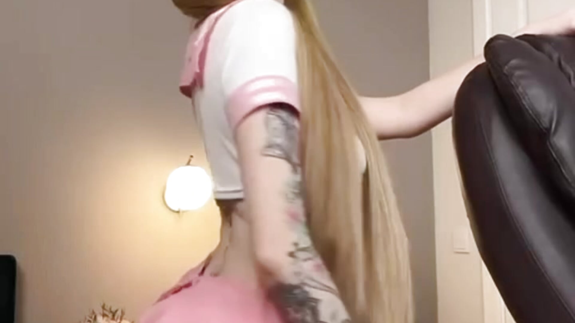 Wanna play with little bunny? - video by _BunnyDollStella_ cam model