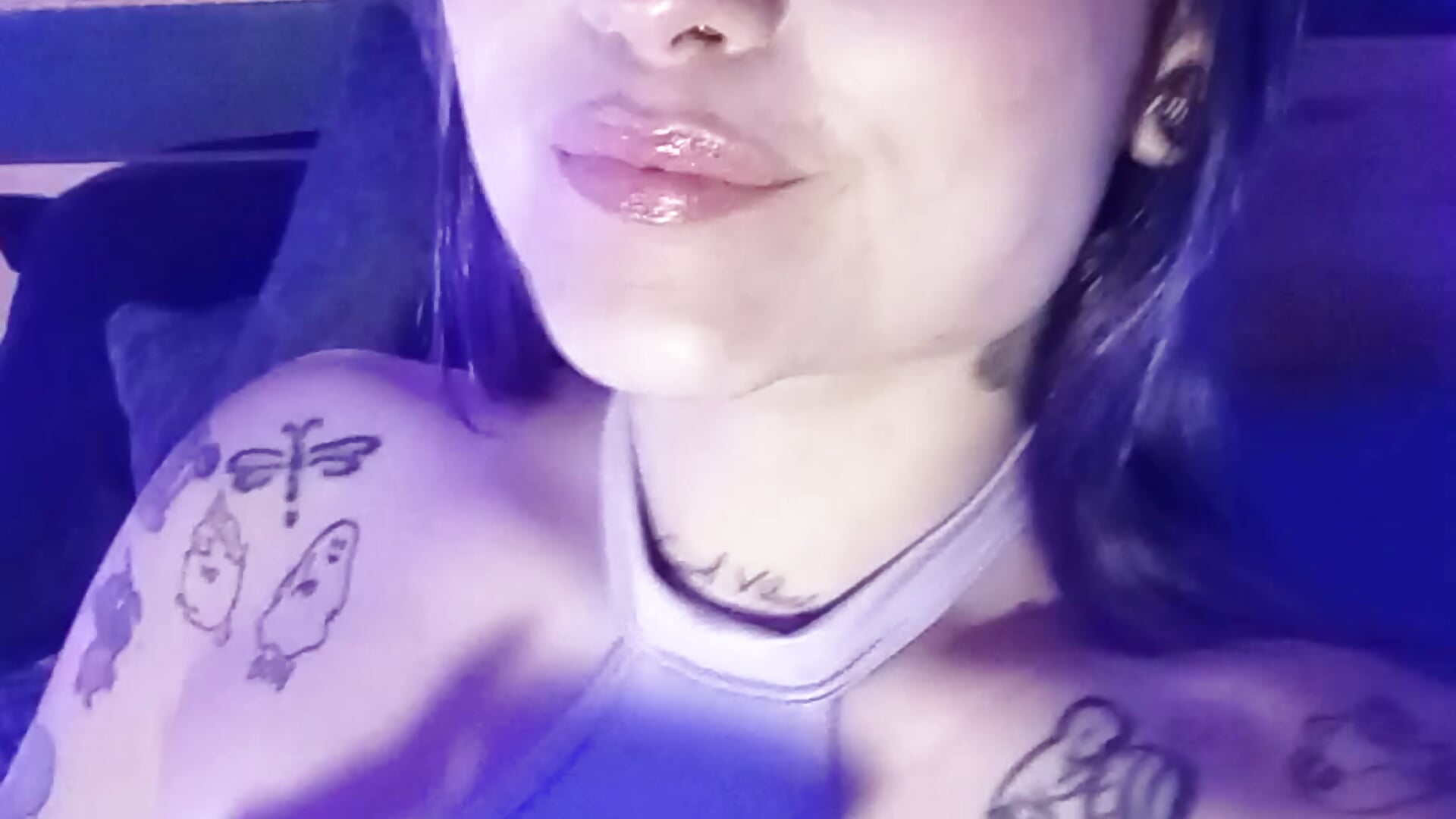 Hi guys 💜🔥－カメラキャストのChloeAllennnの動画