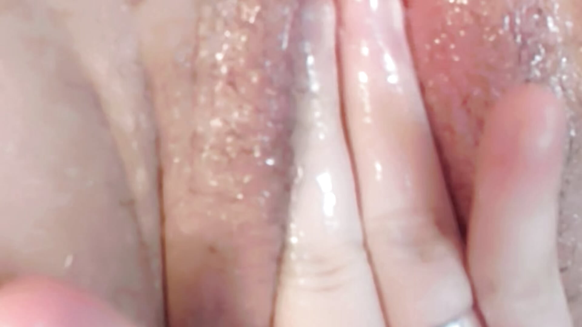 Masturbating my wet pussy 🫦😼 cum❤️‍🔥
