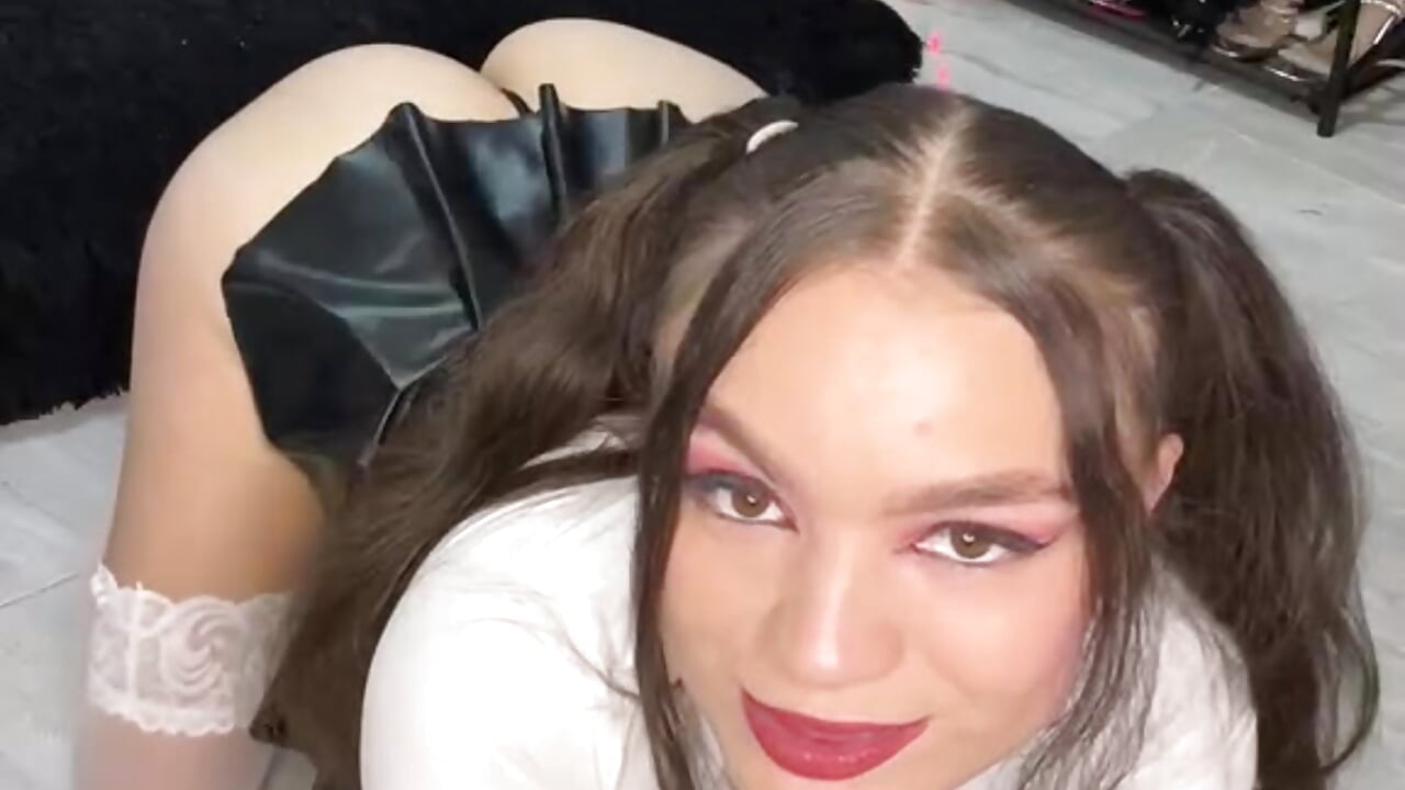 Come punish me, I've been a bad student 👿🥵 - video van Agata__Rose cam-model
