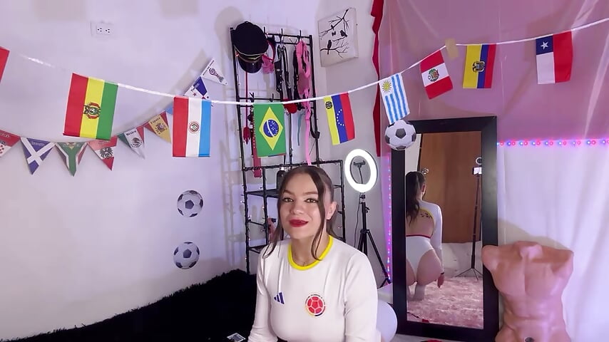 Catching the  fever of the World Cup  ⚽🔥🥵😈 - video by Agata__Rose cam model