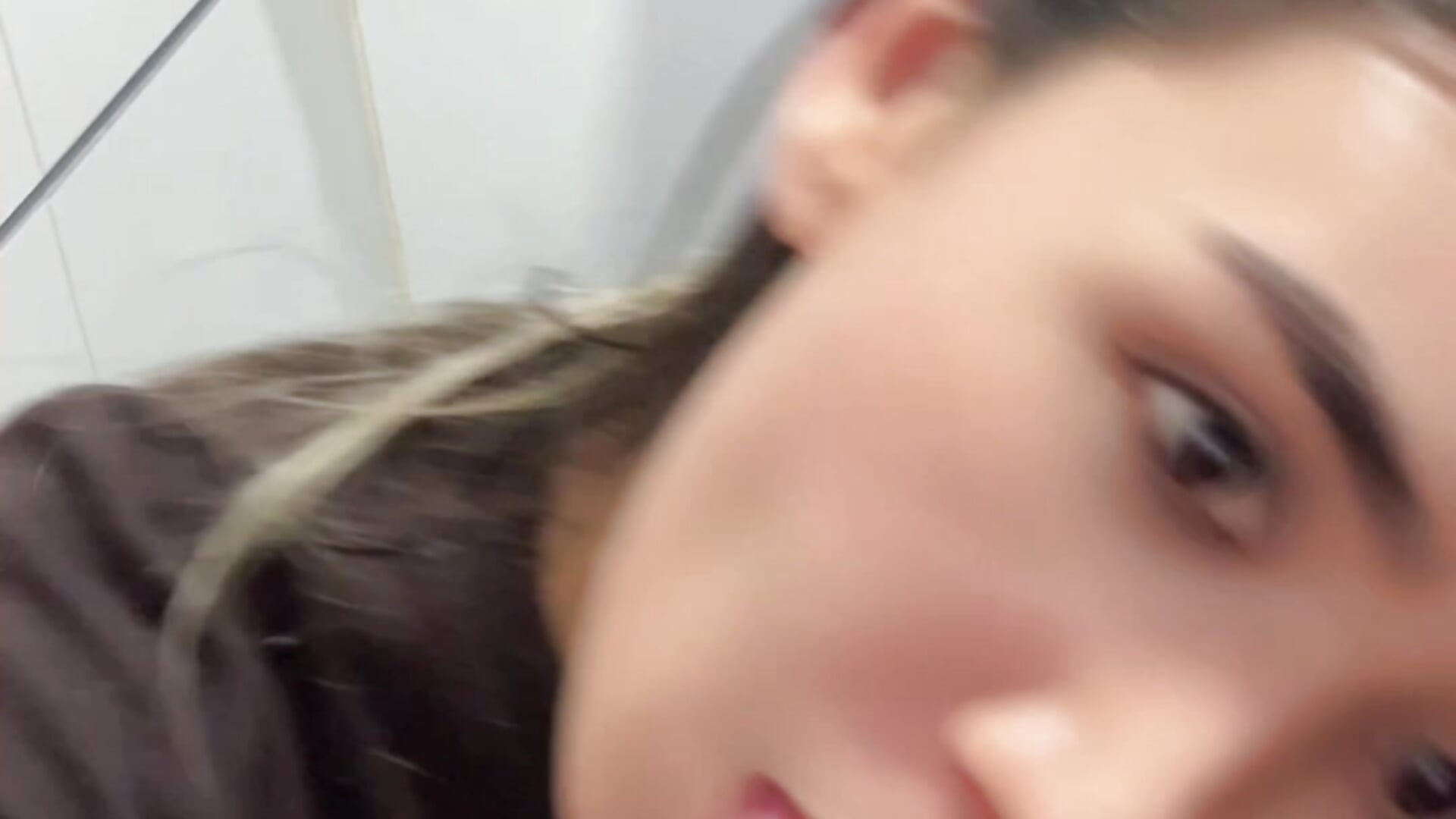 Naughty girl in a public bathroom 😈
