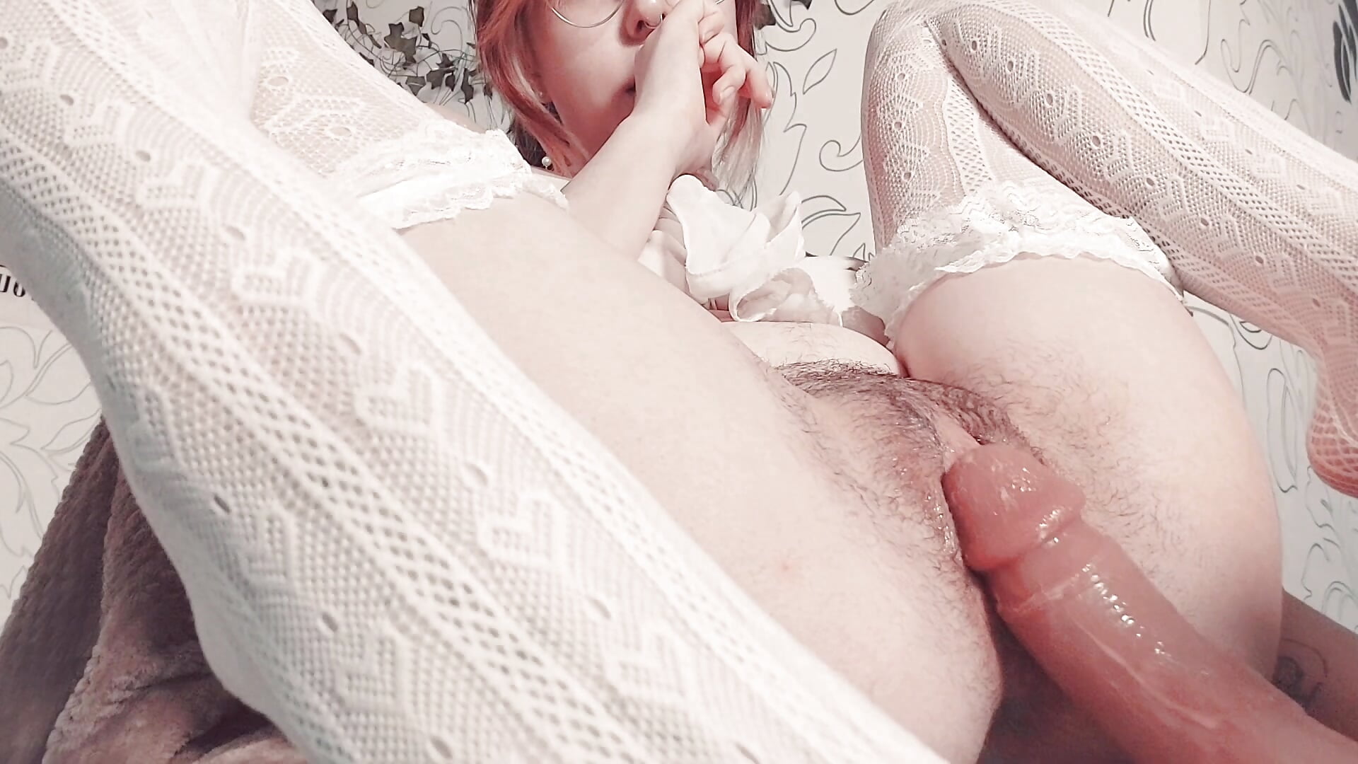 fuck missionary ~ hairy pussy– _miraclecattt_ kameramodell videója