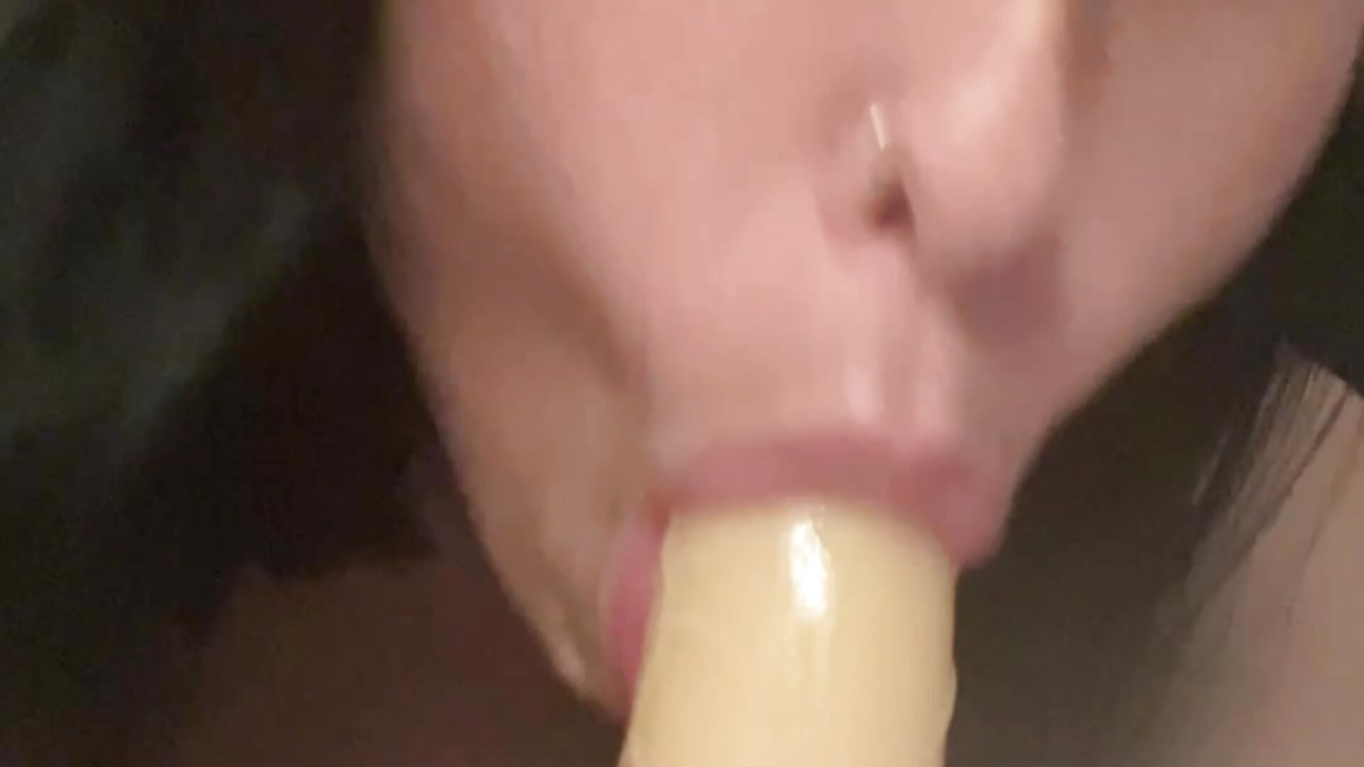BJ Tease - video by xCharlie_MILFx cam model