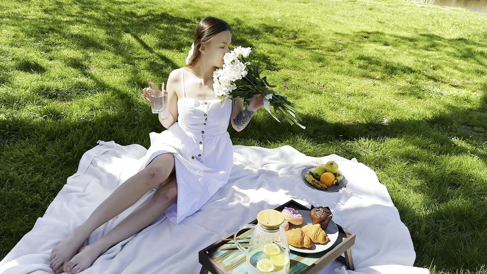 Summer is coming soon🔥✨ - video by Amber_Rogers cam model