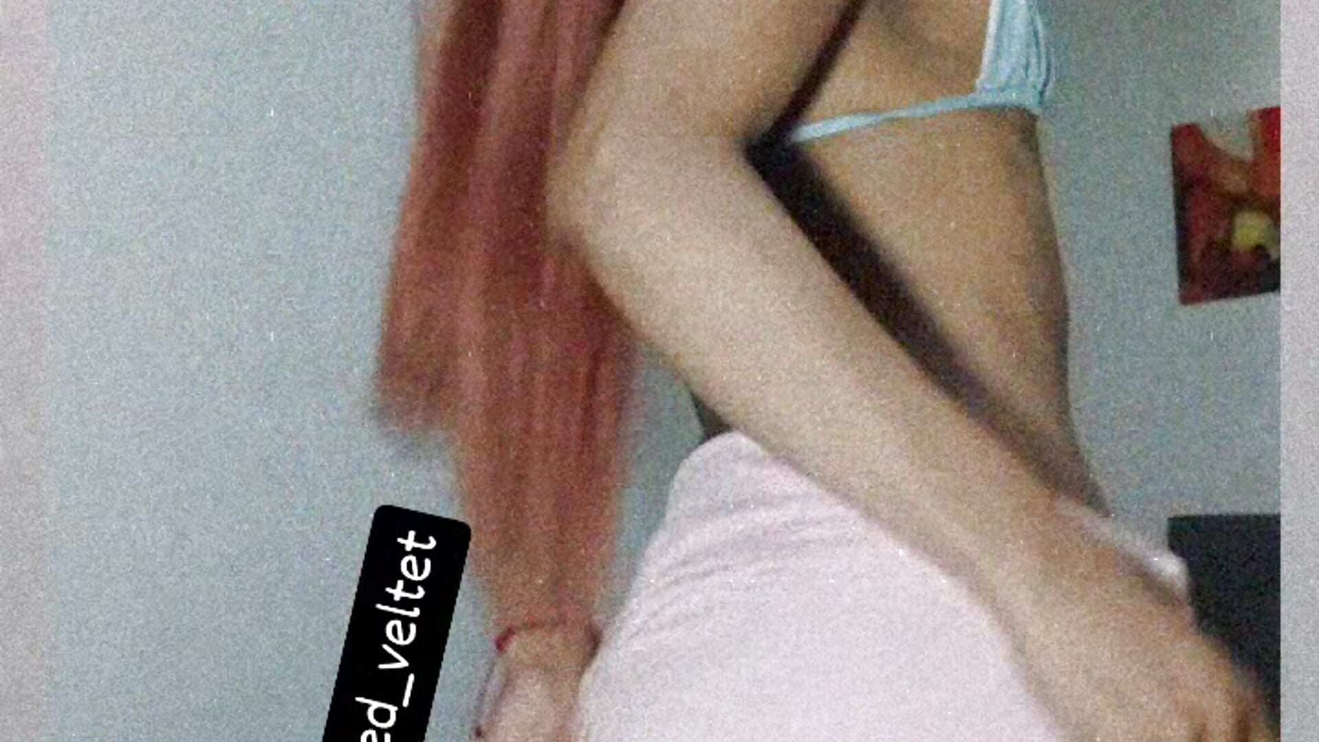 Rose 🌻 — filmik red_veltet, modela(-lki) na kamerkach